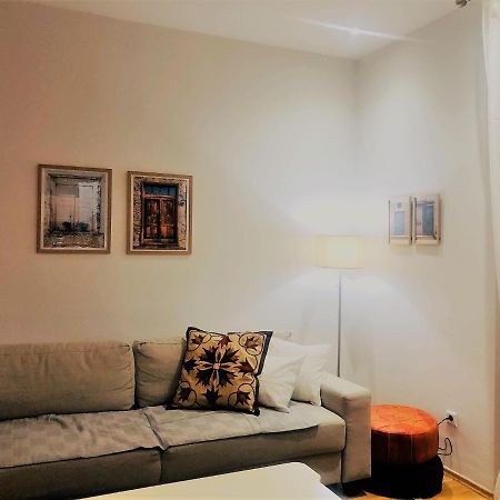Cozy One-Bedroom Apartment Szarajevó Kültér fotó